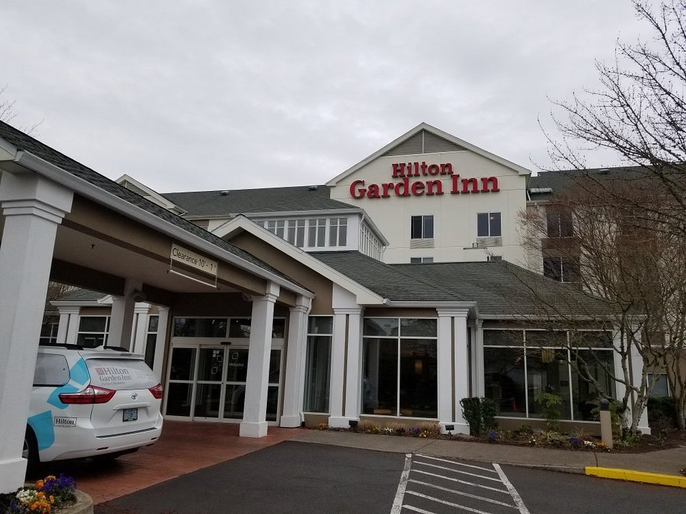 Hilton Garden Inn Beaverton pethotelbooking