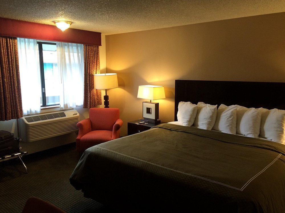 PepperTree Inn Beaverton