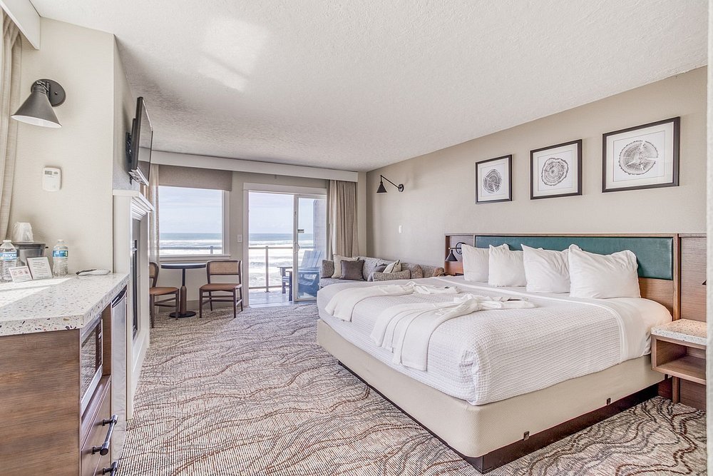 Beachfront Manor Hotel