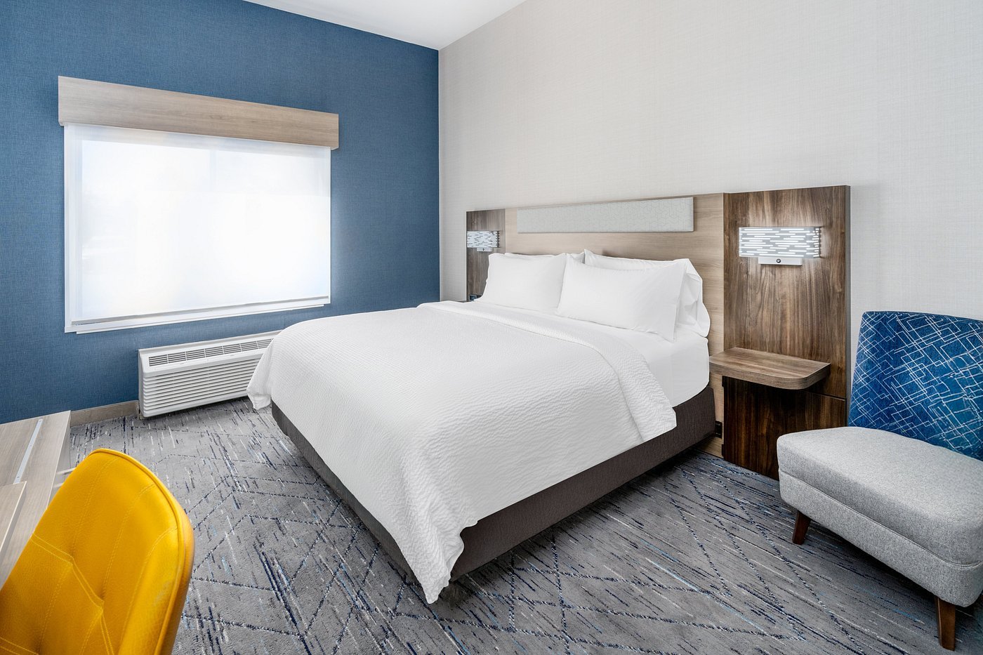 Holiday Inn Express & Suites Cheyenne by IHG