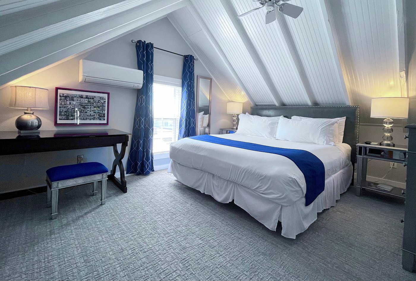 Queen Vic Guest House