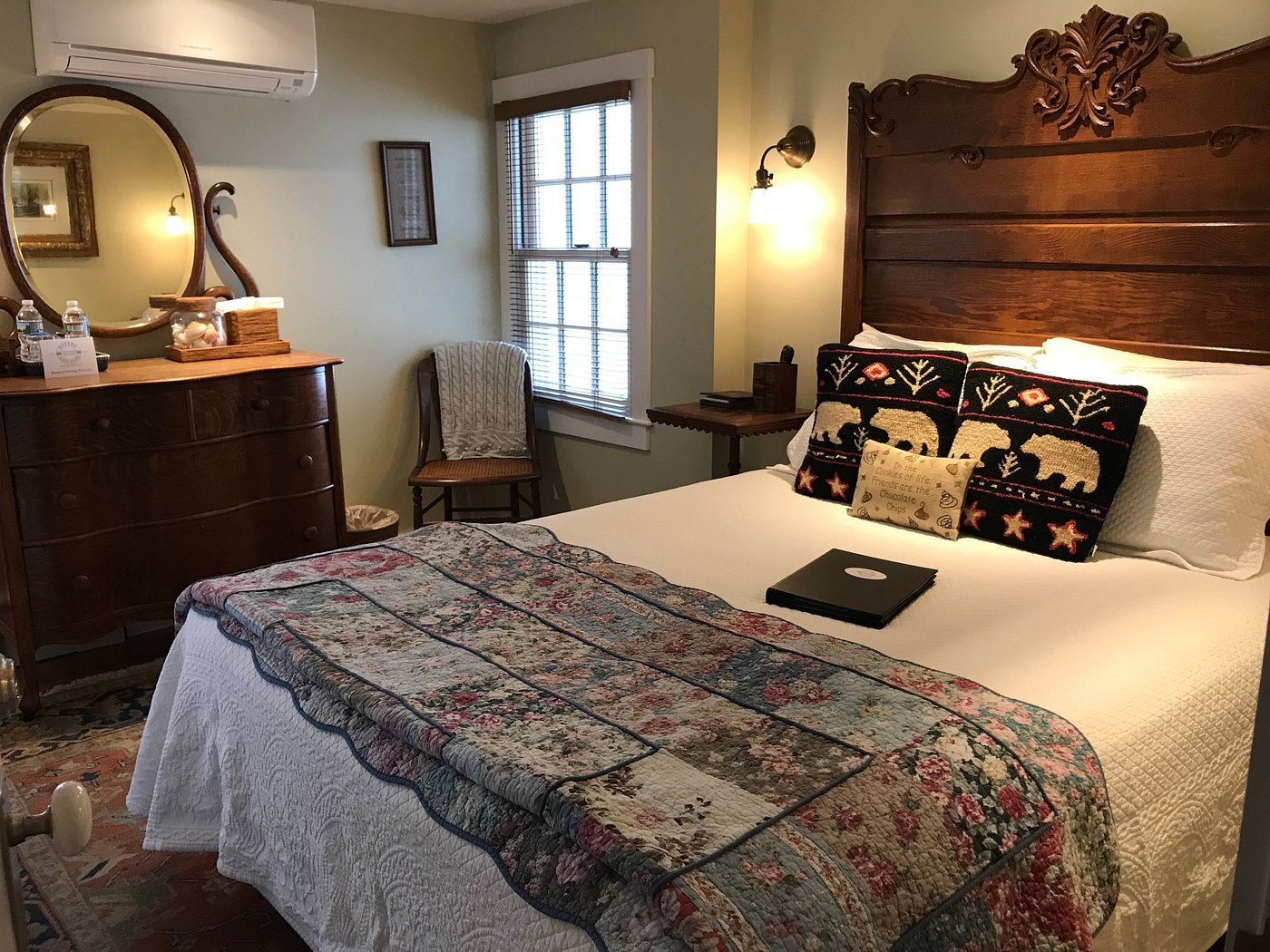 Revere Guest House