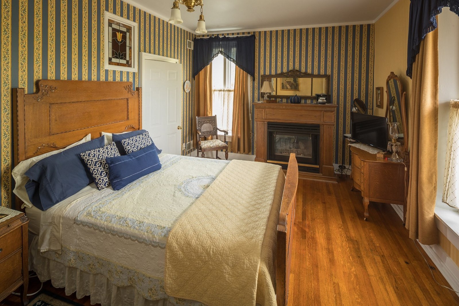 The Steamboat House