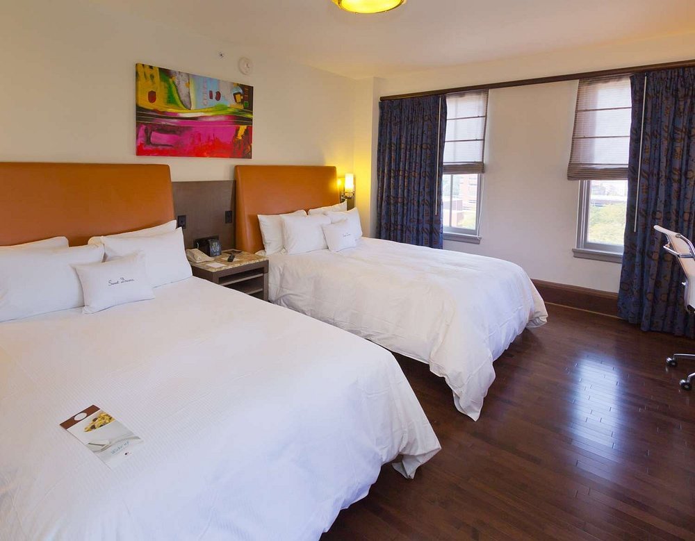 The Tudor Arms Hotel Cleveland - A Doubletree By Hilton