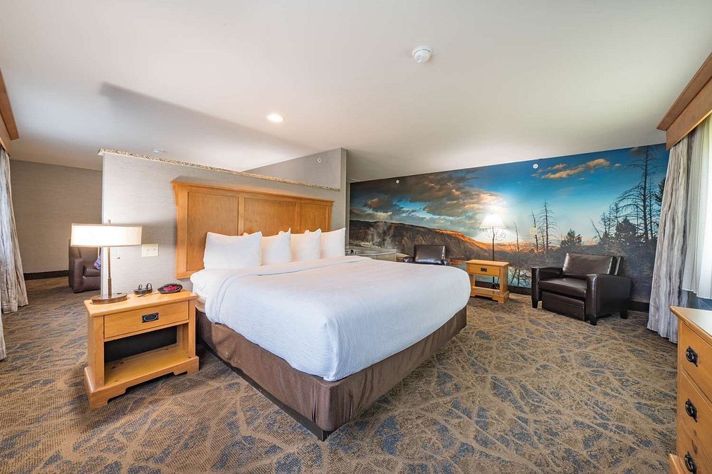 Best Western Plus Grantree Inn