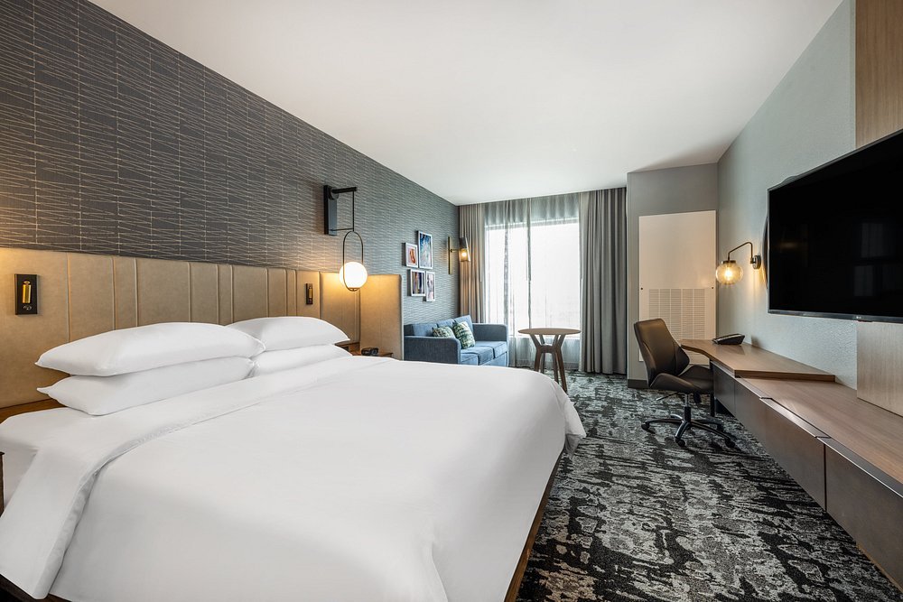 Crowne Plaza Kearney by IHG