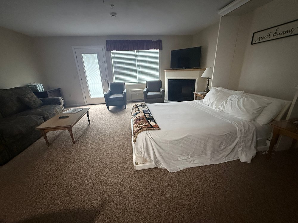 Eastern Slope Inn