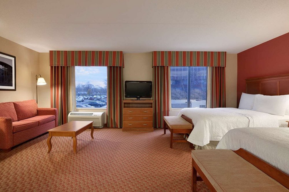 Hampton Inn & Suites Hartford/East Hartford