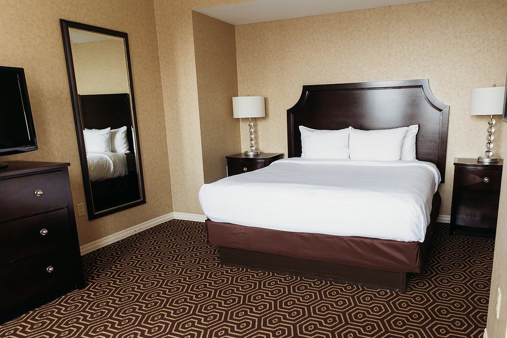 Hotel Julien Dubuque
