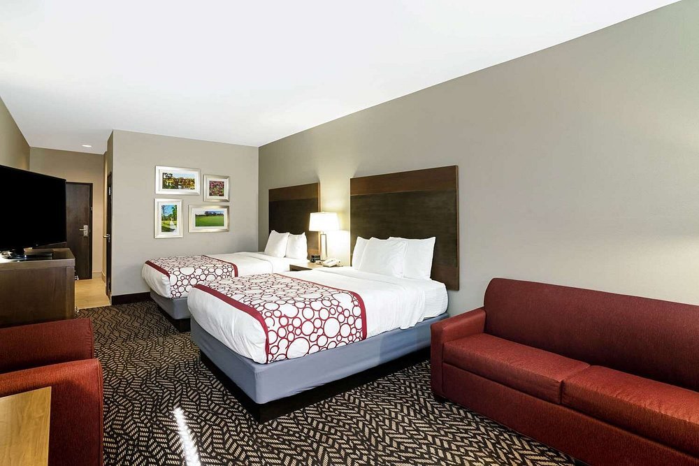 La Quinta Inn & Suites by Wyndham Tuscaloosa McFarland