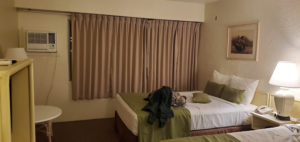 Maui Seaside Hotel