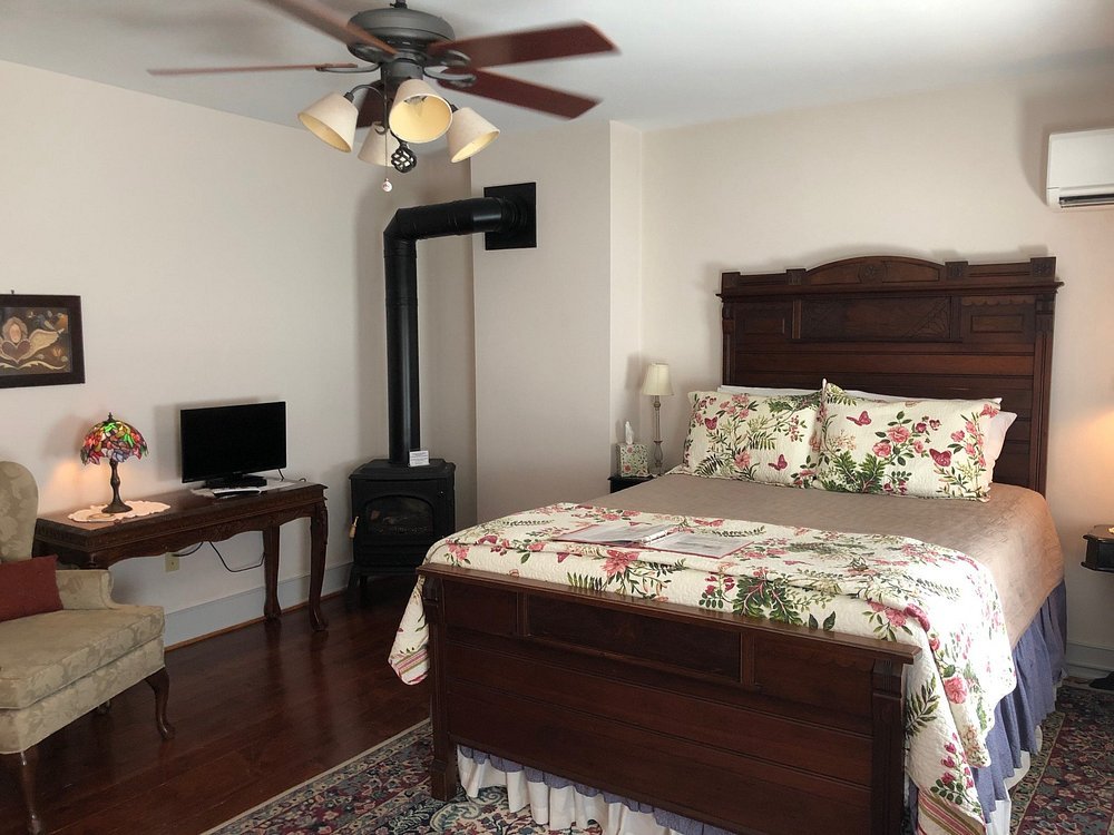 Brickhouse Inn Bed & Breakfast
