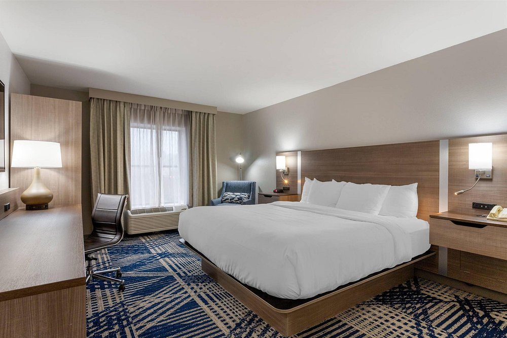 Comfort Inn & Suites