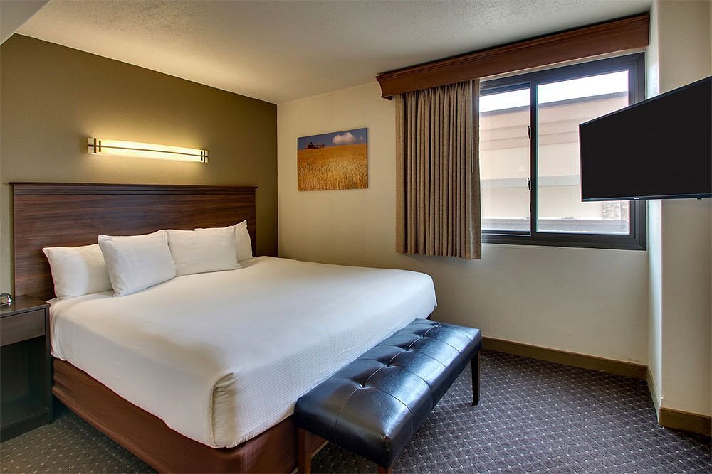 Everspring Inn