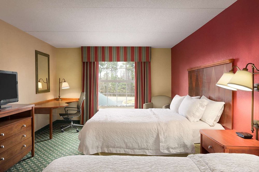 Hampton Inn & Suites Williamsburg-Central