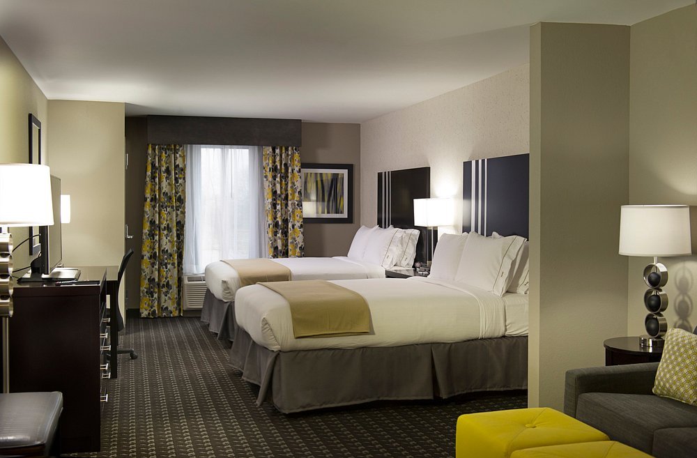 Holiday Inn Express & Suites Madison Central By IHG