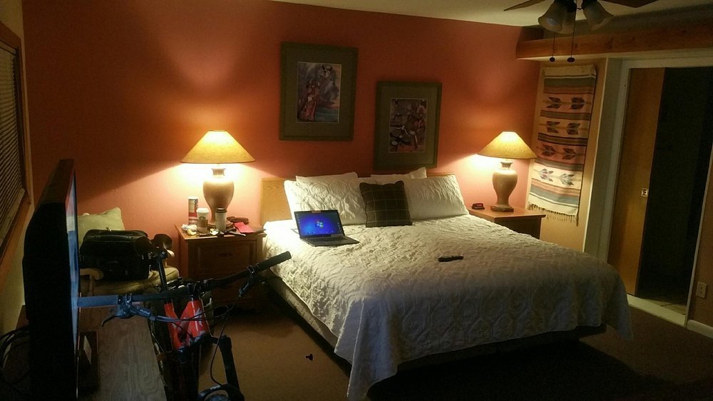 Wapiti Lodge