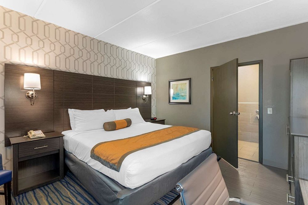Best Western Plus Bowling Green
