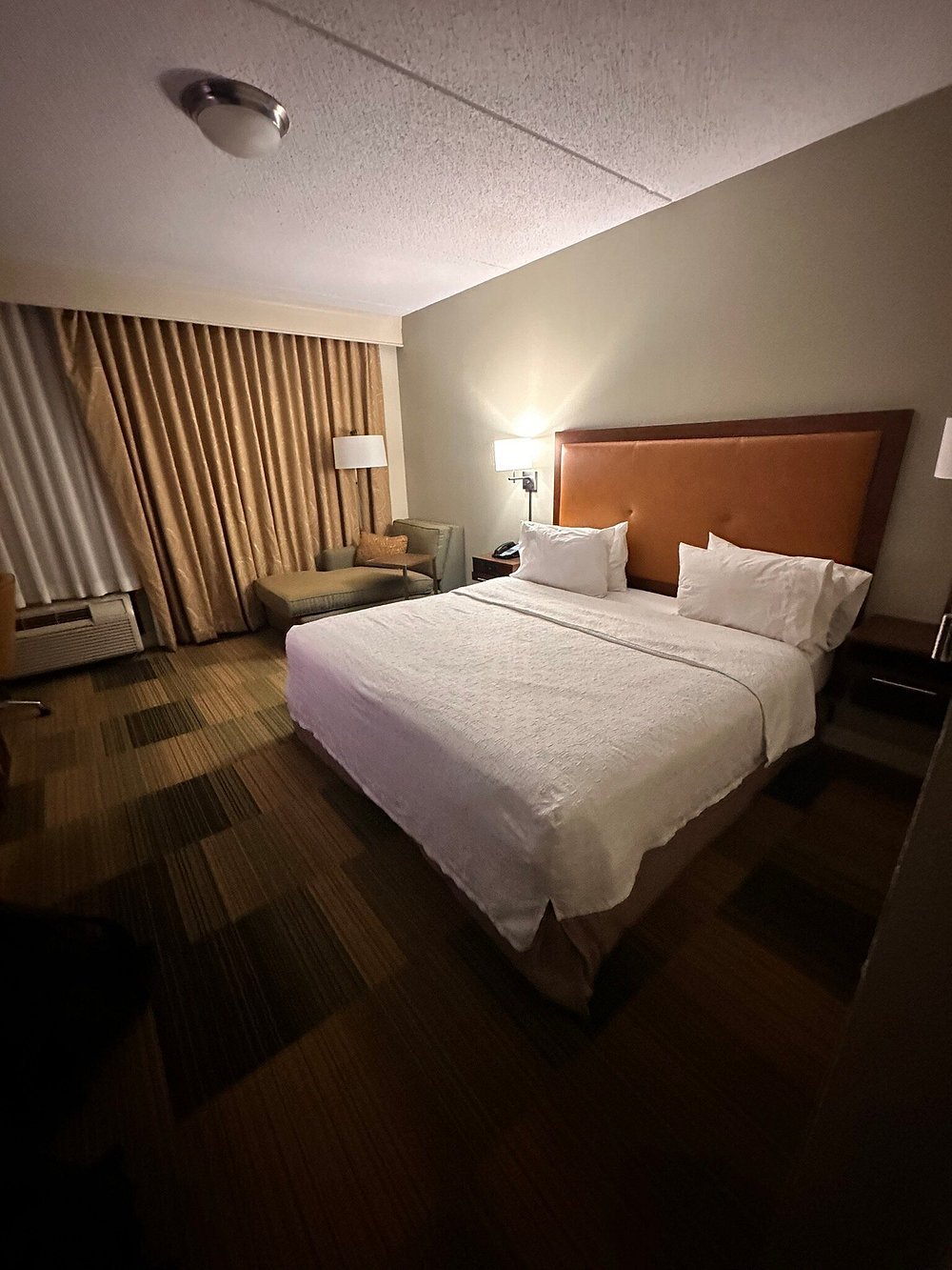 Hampton Inn & Suites Albany-Downtown